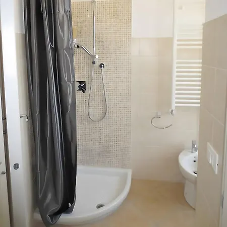 Gasthuis Rosa Di Mare Finale Ligure