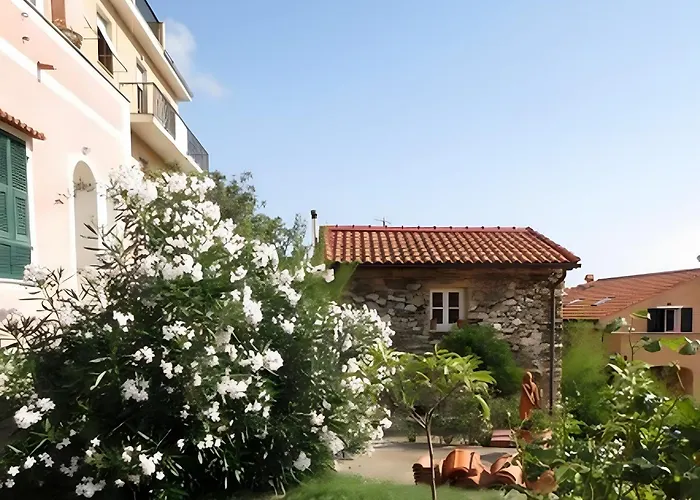 Гостевой дом Rosa Di Mare Финале Лигуре